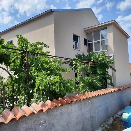 Appartement Laura M Vodice